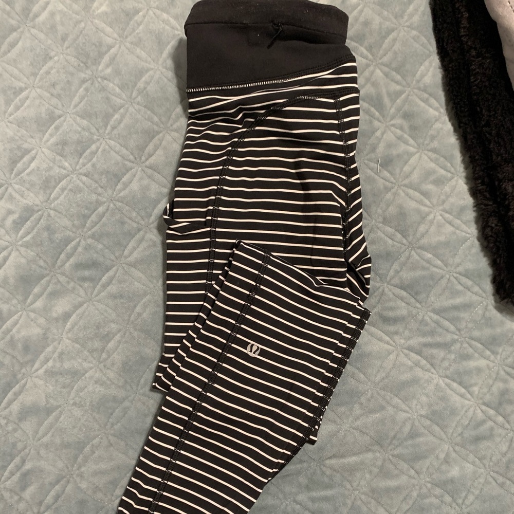 Stripped lululemon speed tight
